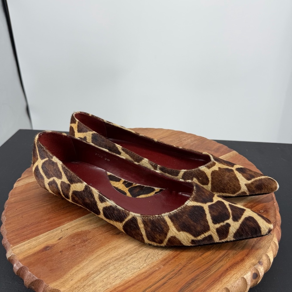 Eddie Bauer brand‎ flats pointed toe giraffe-patterned animal print sz 9